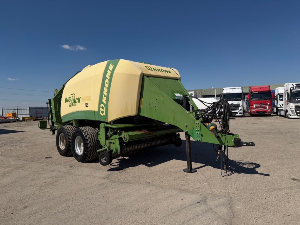 KRONE BIG PACK 1290 lis na hranaté balíky VIN 001