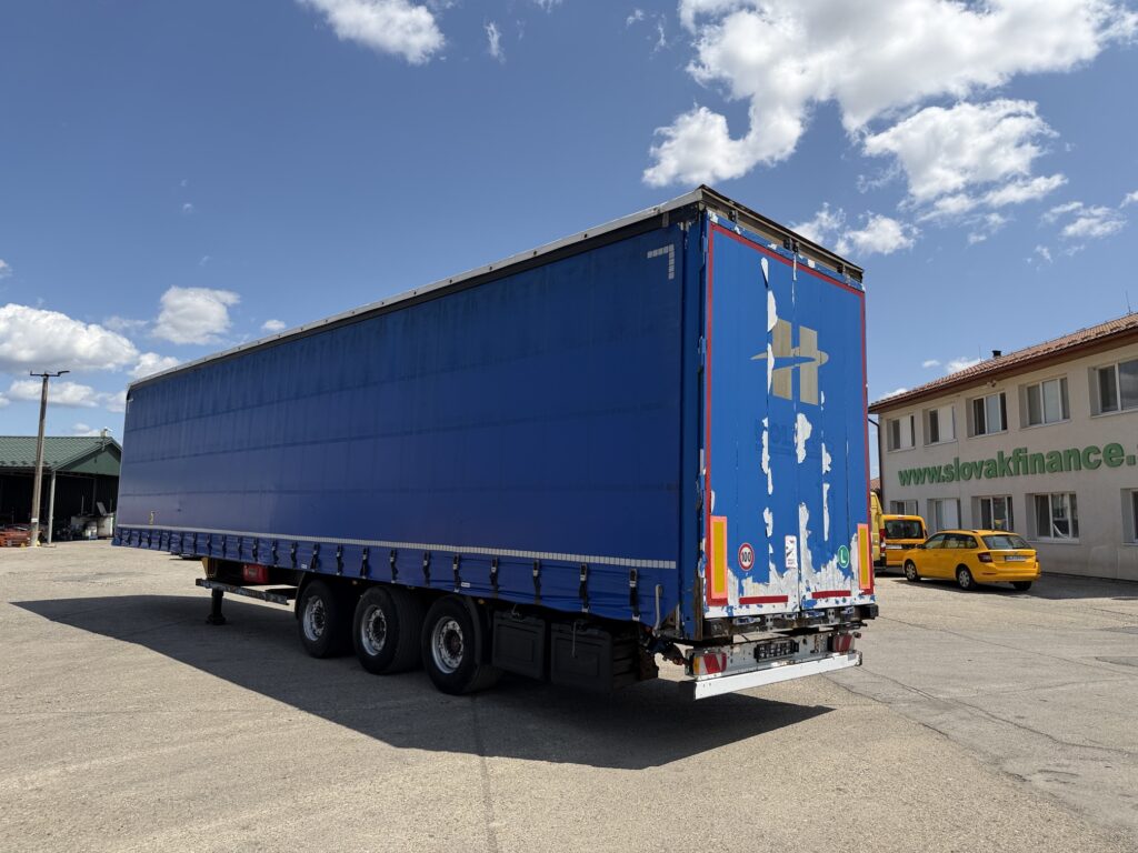 KOGEL SN24 LOWDECK trojstranka VIN 712