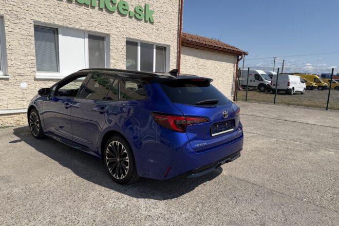 Použitý TOYOTA COROLLA HYBRID GR Sport benzín + HEV 2,0 automat VIN 517, na predaj — foto 4