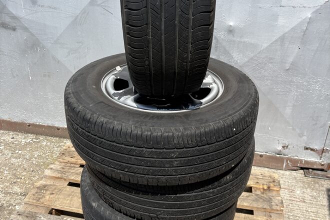 Použitý PNEUMATIKY MICHELIN 215/65 R 16 LATITUDE na diskoch, dezén 30%, 4 ks, na predaj — foto 4