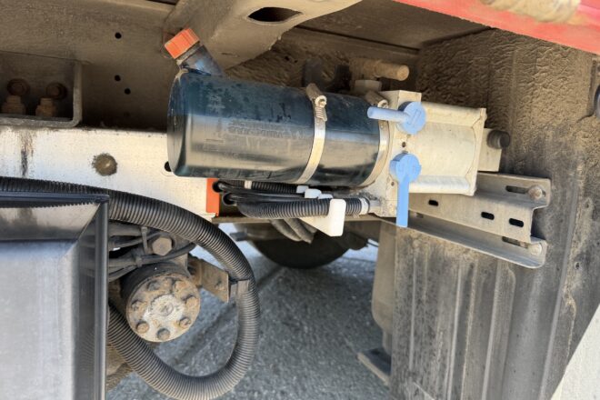 Použitý SCHMITZ trojstranka LOWDECK LIGHT ZINOK HYDRAULICKÉ ČELO VIN 473, na predaj — foto 7
