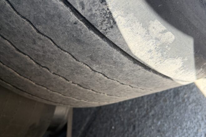Použitý SCHMITZ trojstranka LOWDECK LIGHT ZINOK HYDRAULICKÉ ČELO VIN 473, na predaj — foto 8