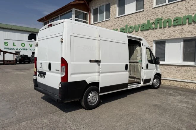 Použitý Peugeot BOXER 2,0 diesel L3H2, manual, EURO 6b VIN 205, na predaj — foto 6