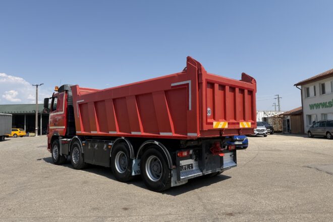 Použitý VOLVO FH 16.580 jednostranný vyklápač 8x4 15 m3 automat E4 VIN 800, na predaj — foto 5