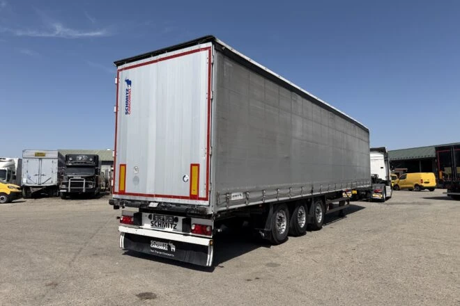 Použitý SCHMITZ CARGOBULL STANDARD trojstranka VIN 275, na predaj