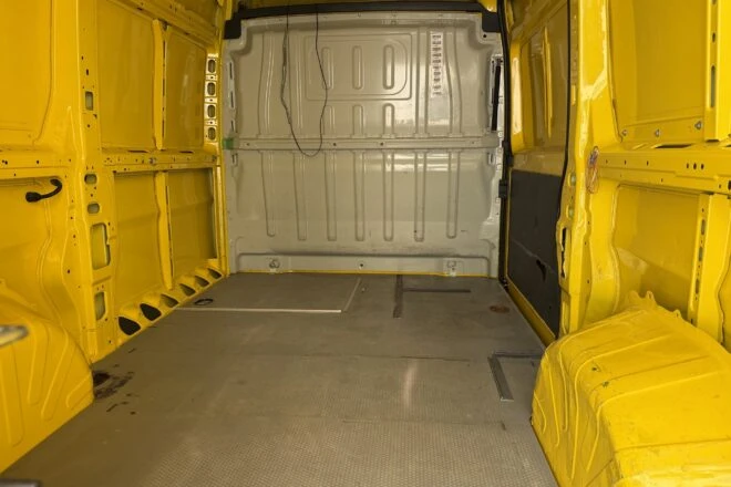 Použitý PEUGEOT BOXER 2,0 diesel L2H2 manual E6 3 seats VIN (30) 420, na predaj — foto 7