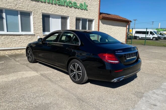 Použitý MERCEDES BENZ E-Klasse W212 automat E6 VIN 277, na predaj — foto 5