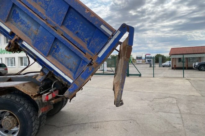 Použitý RENAULT KERAX 450 DXi trojstranný vyklápač 8x4 20 m3 E4 VIN 454, na predaj — foto 5