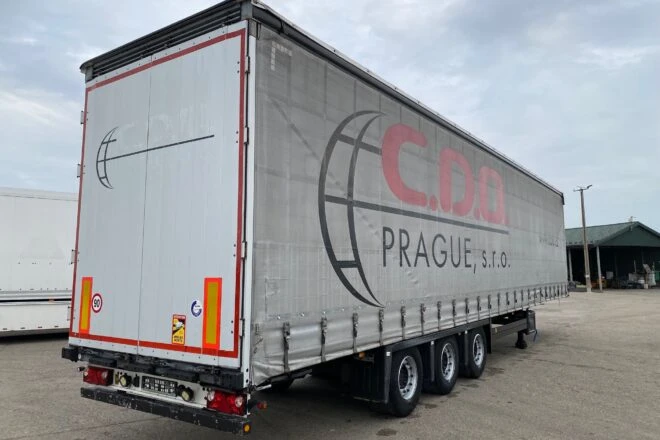 Použitý SCHMITZ CARGOBULL LOWDECK trojstranka VIN 217, na predaj