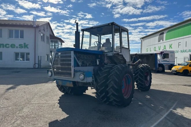 Použitý ŠKODA ŠT LIAZ 4X4 poľnohospodársky stroj, na predaj — foto 2