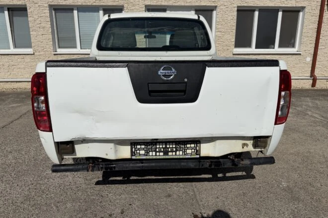 Použitý NISSAN NAVARA pick-up 4x4 diesel 2,5 VIN 96 881, na predaj — foto 6