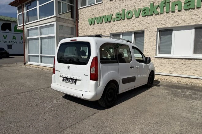 Použitý PEUGEOT PARTNER 1,6 diesel 5 seats VIN 722, na predaj — foto 5