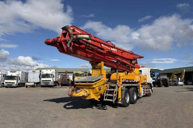 Použitý VOLVO FM400 betónpumpa manual E4 VIN 391 - NEW TACHO, na predaj — foto 3