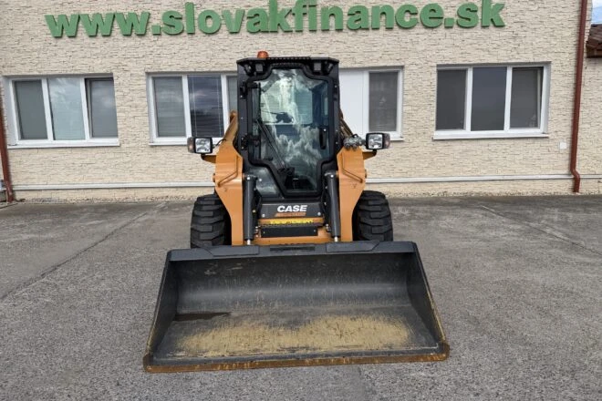Použitý CASE SR175B šmykom riadený čelný nakladač 4x4 automat s TP VIN 818, na predaj — foto 2