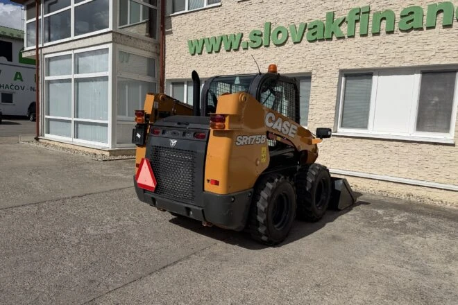 Použitý CASE SR175B šmykom riadený čelný nakladač 4x4 automat s TP VIN 818, na predaj — foto 4