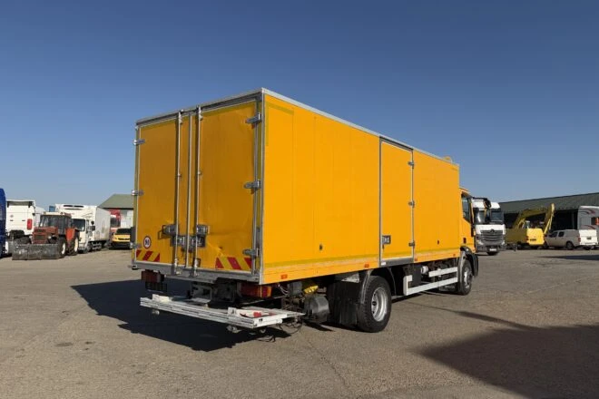 Použitý IVECO EUROCARGO 150 E3 manual VIN 900, na predaj — foto 3