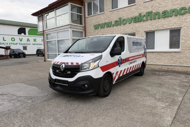 Použitý RENAULT TRAFIC RODRIGUEZ LOPEZ 1,6 diesel sanitka E6b manual 4 seats VIN 298, na predaj