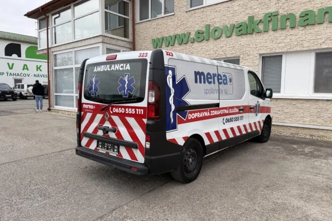 Použitý RENAULT TRAFIC RODRIGUEZ LOPEZ 1,6 diesel sanitka E6b manual 4 seats VIN 298, na predaj — foto 6
