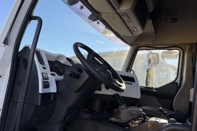 Použitý RENAULT PREMIUM 440 DXi STANDARD manual E3 VIN 582, na predaj — foto 7