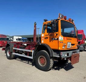 Renault MIDLINER M210.14 4X4 hákový natahovac kontajnerov