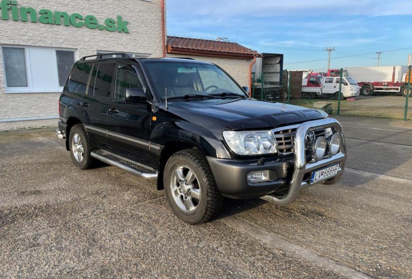 Toyota Landcruiser 100 4