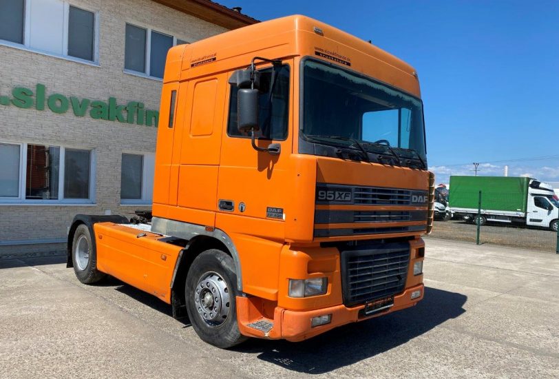 DAF XF95 430 EURO 2 manuál VIN 034 - slovakfinance.sk