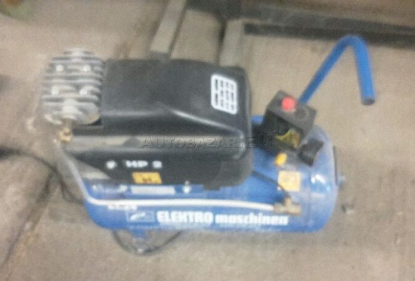 Piestový kompresor Elektromaschinen - slovakfinance.sk