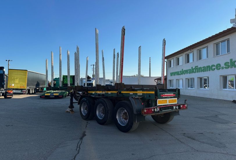 Umikov klanicový náves na prepravu dreva VIN 038 - slovakfinance.sk