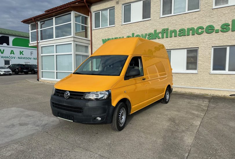 VOLKSWAGEN TRANSPORTER T5 2