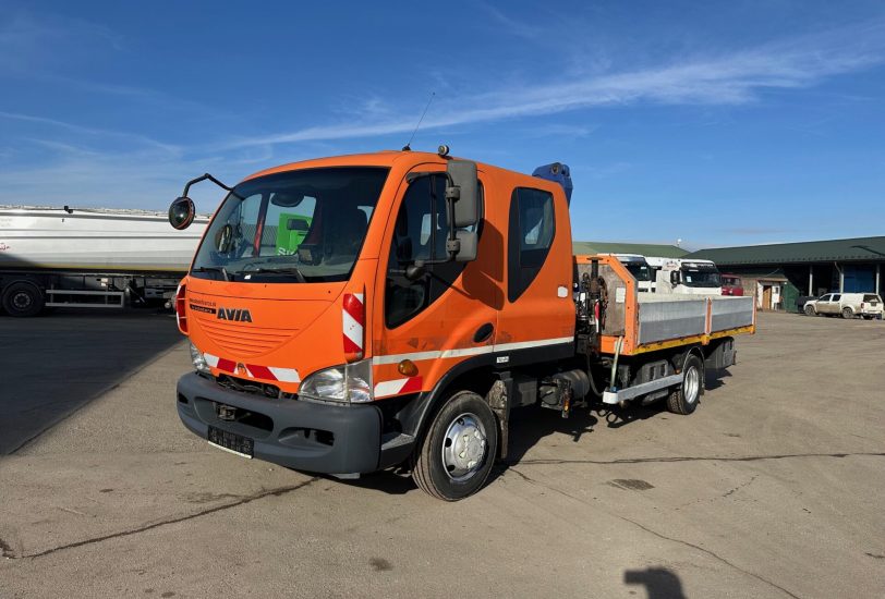AVIA D90 valník s bočnicami 4x2 + HR PM4 VIN 484 - slovakfinance.sk