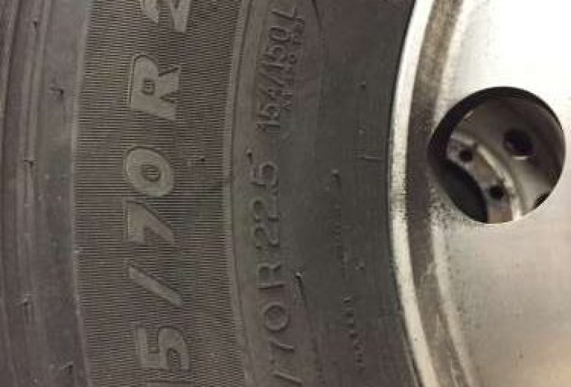 Michelin X Line  s hliníkovým diskom 315/70  22