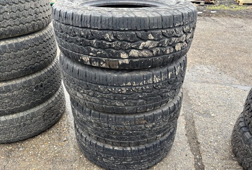 Dunlop Grandtrec AT5 265/65 R17