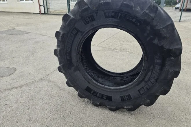 Použitý JOHN DEERE 4430 4×4 manual hydraulika, na predaj
