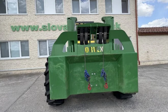Použitý LKT 81-6v 4x4 2024 6 valec manual VIN 696, na predaj — foto 6