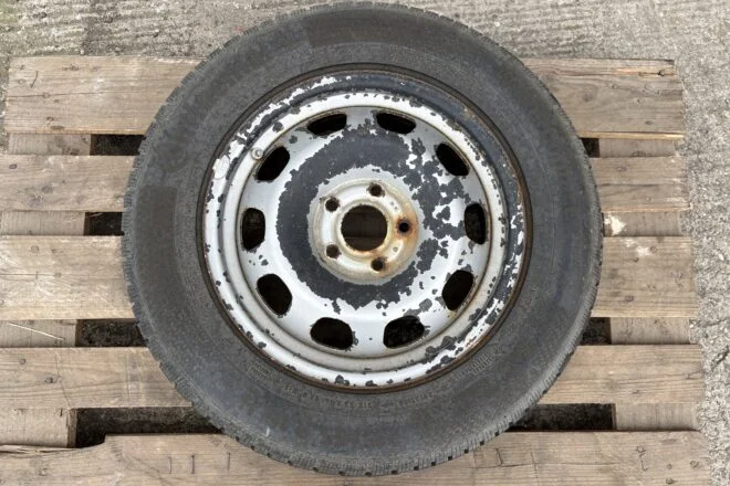 Použitý PENUMATIKY CONTINENTAL 215/65 R16 H WINTER CONTACT, dezén 50%, 4 ks, na diskoch, na predaj