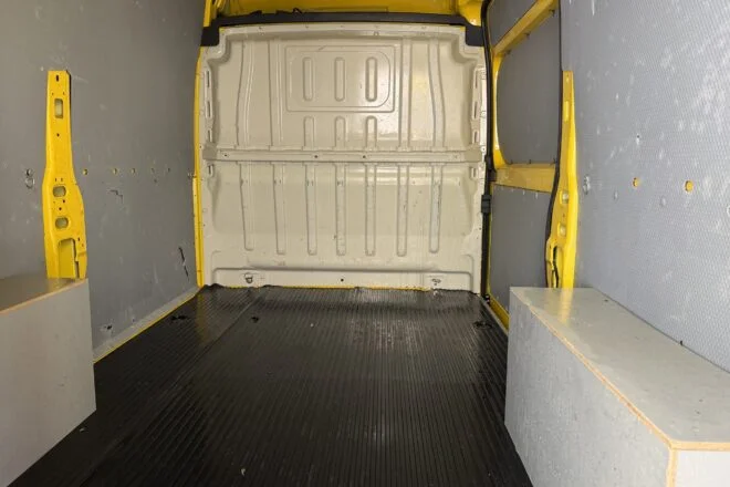 Použitý PEUGEOT BOXER 2,2 diesel L2H2 manual 3 seats E6 VIN 311, na predaj — foto 7