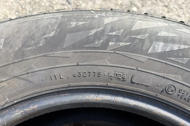 Použitý PNEUMATIKY NOKIAN 265/65 R17 Snowproof 2 SUV, dezén 30%, 2 ks, na predaj — foto 2