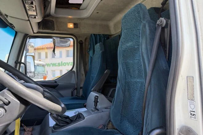 Použitý DAF LF 45.220 manual E3 VIN 554, na predaj — foto 8